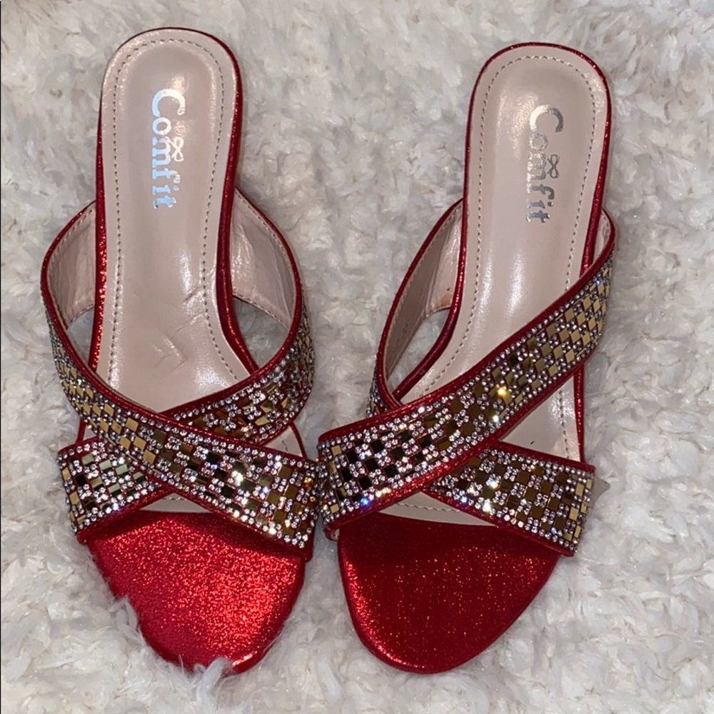 Comfit Heels - Picture 3 of 6